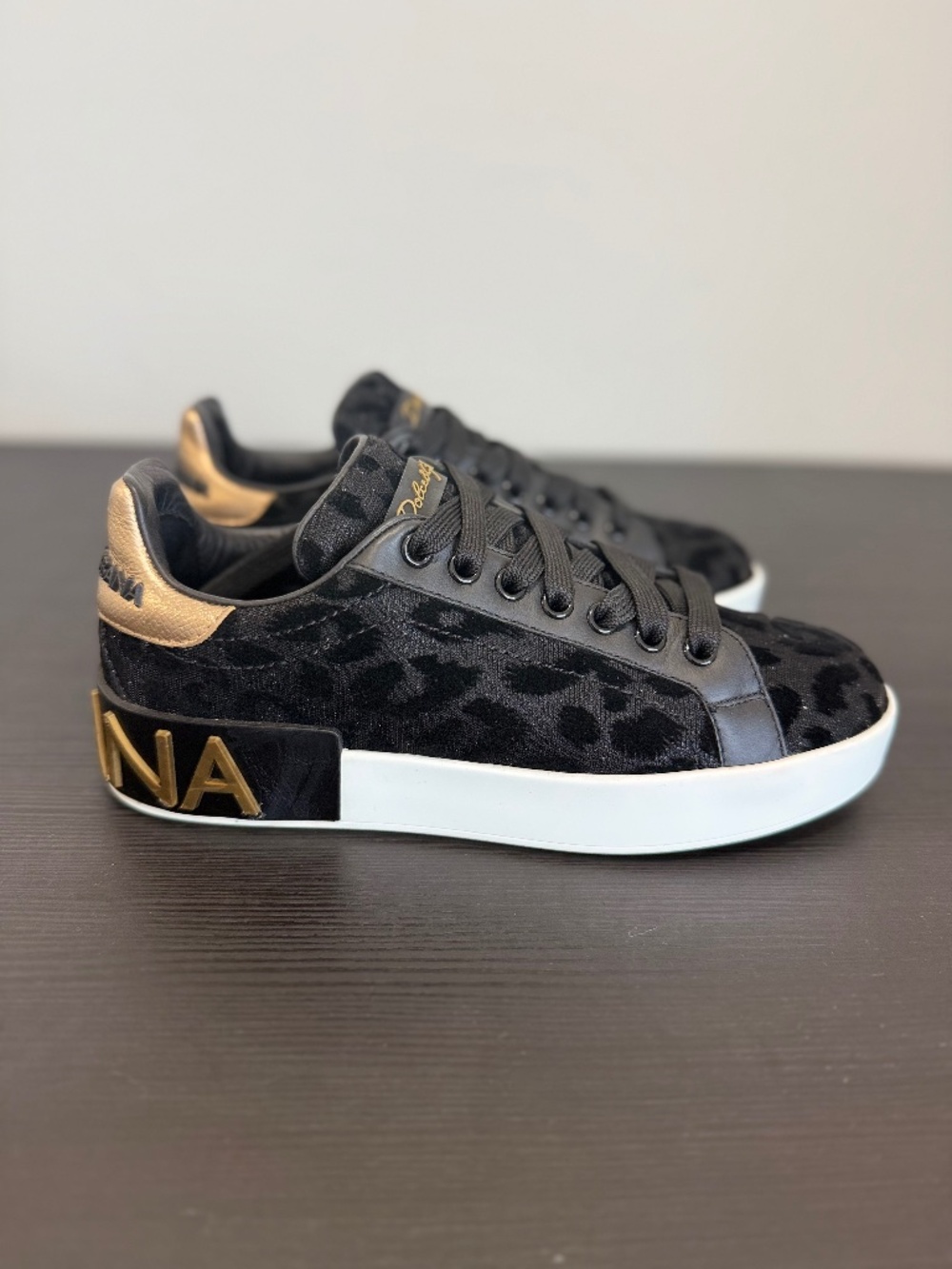 Dolce & Gabbana Black Leopard-Print Sneakers